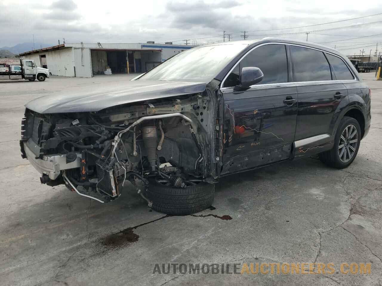 WA1VABF73HD027565 AUDI Q7 2017