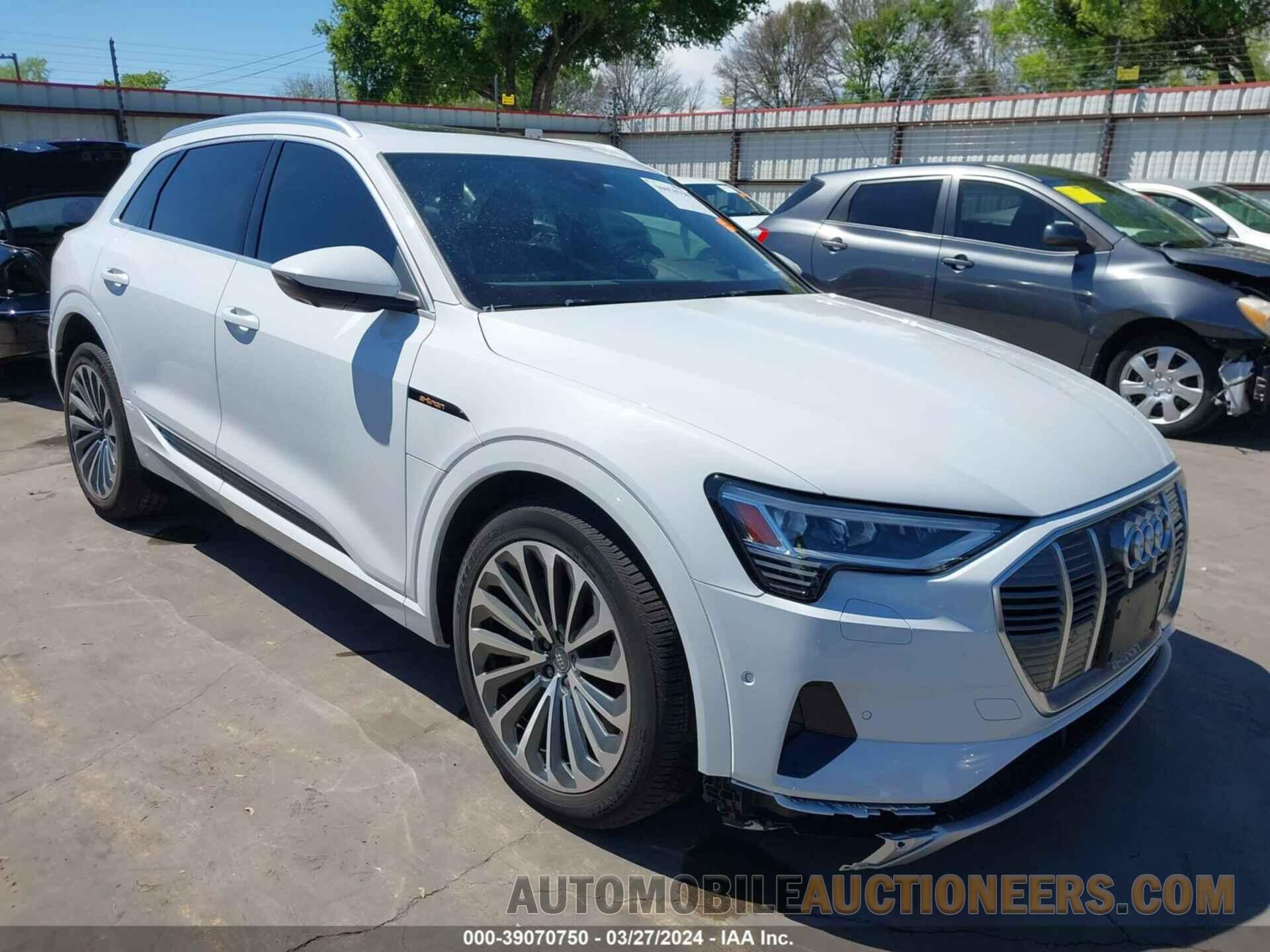 WA1VABGE0KB015017 AUDI E-TRON 2019