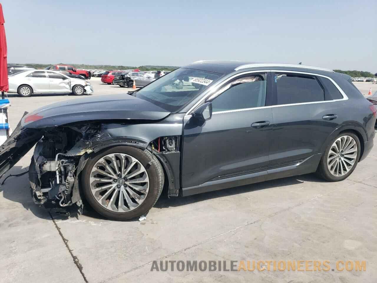 WA1VABGEXKB008799 AUDI E-TRON 2019