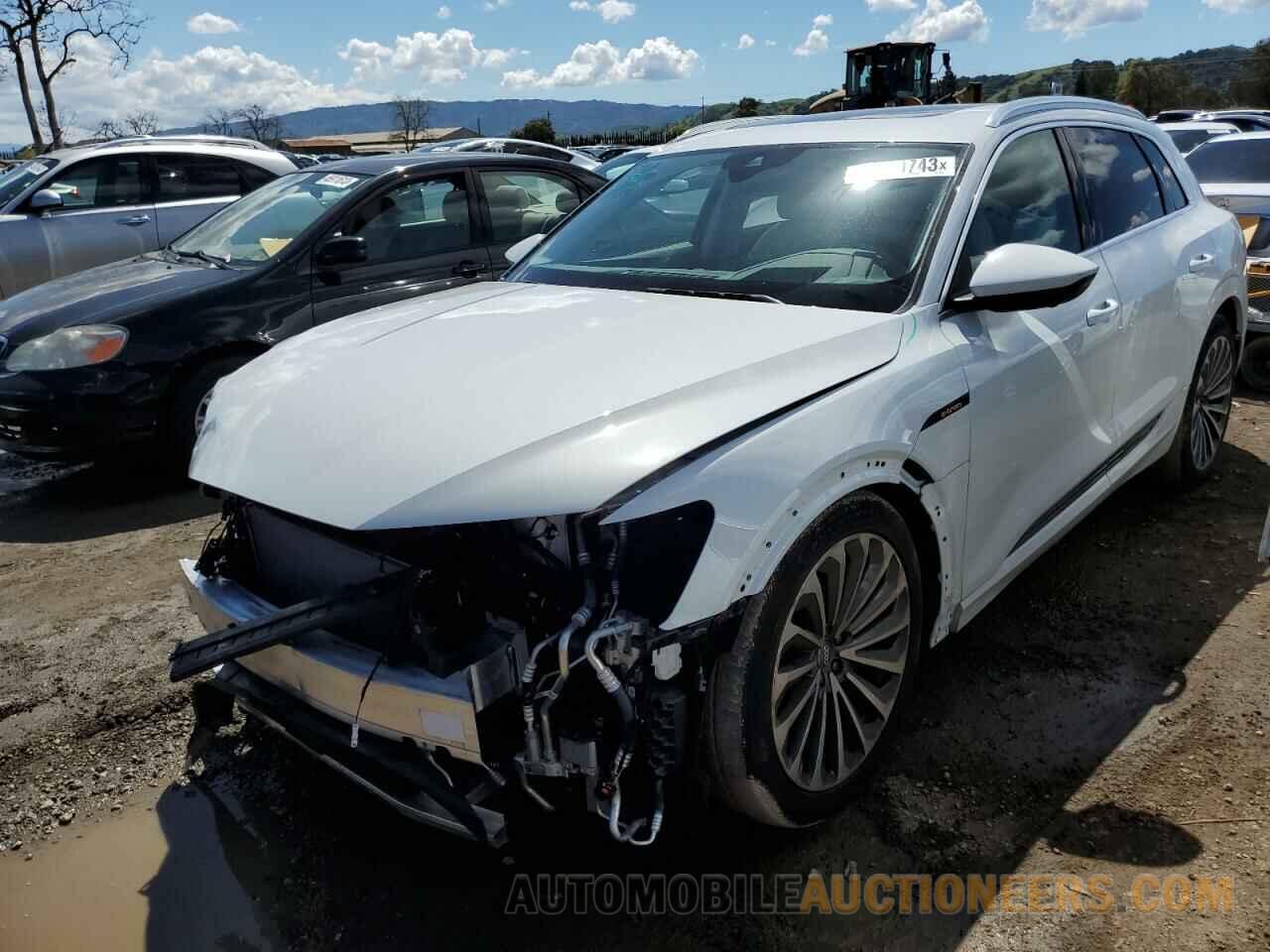 WA1VABGEXKB022962 AUDI E-TRON 2019