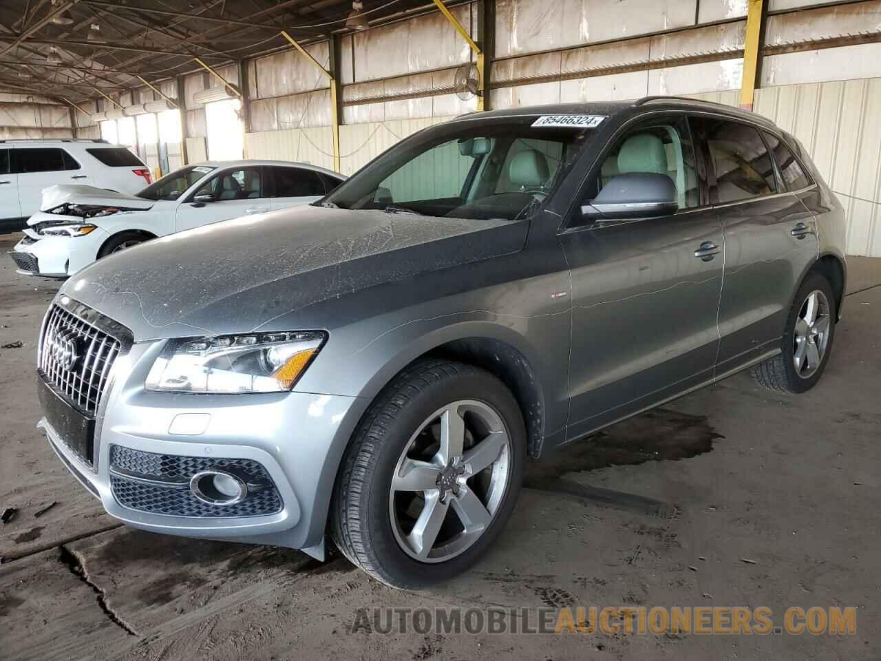 WA1WKBFPXBA105317 AUDI Q5 2011