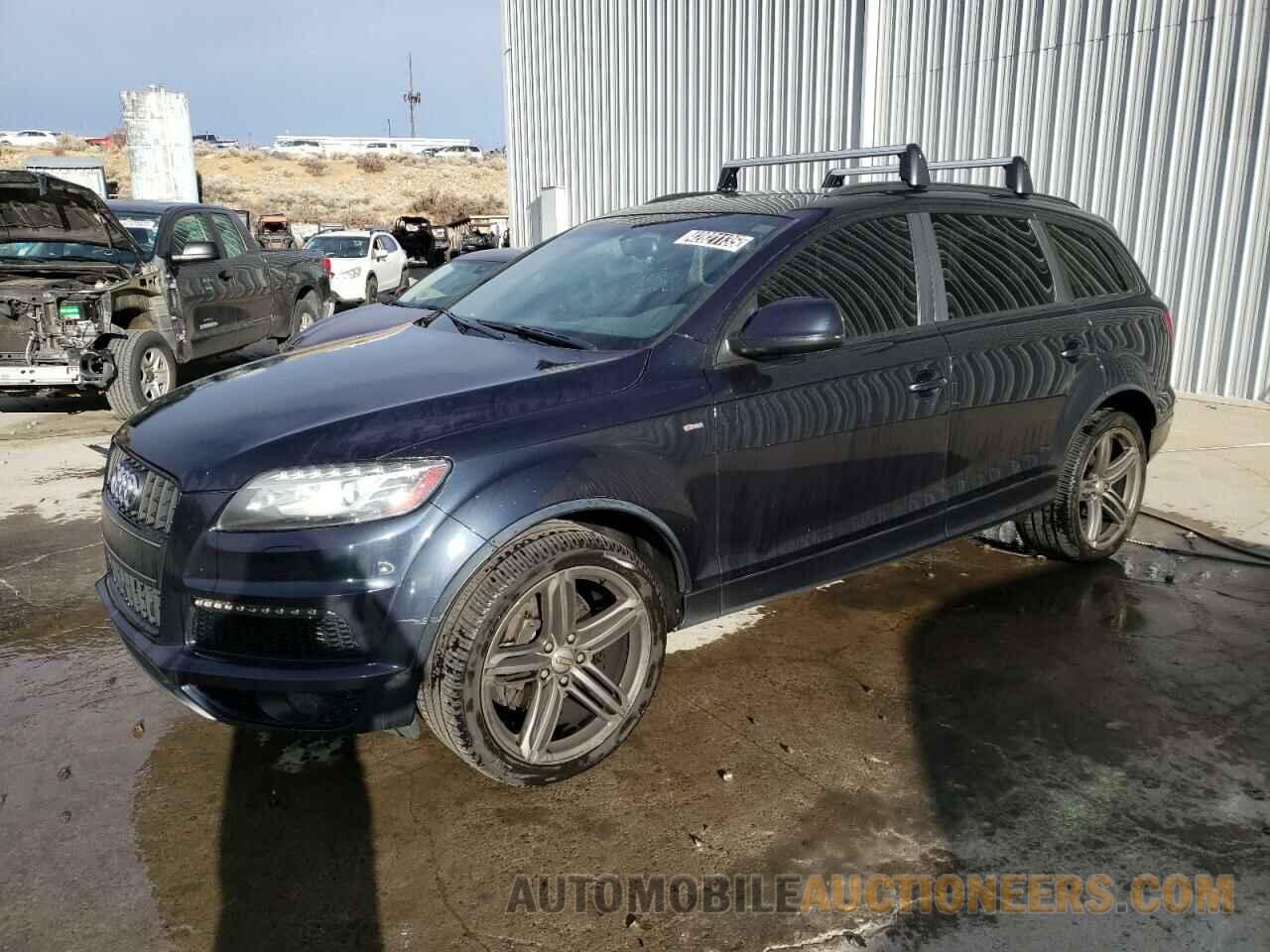 WA1WMBFE8DD016923 AUDI Q7 2013