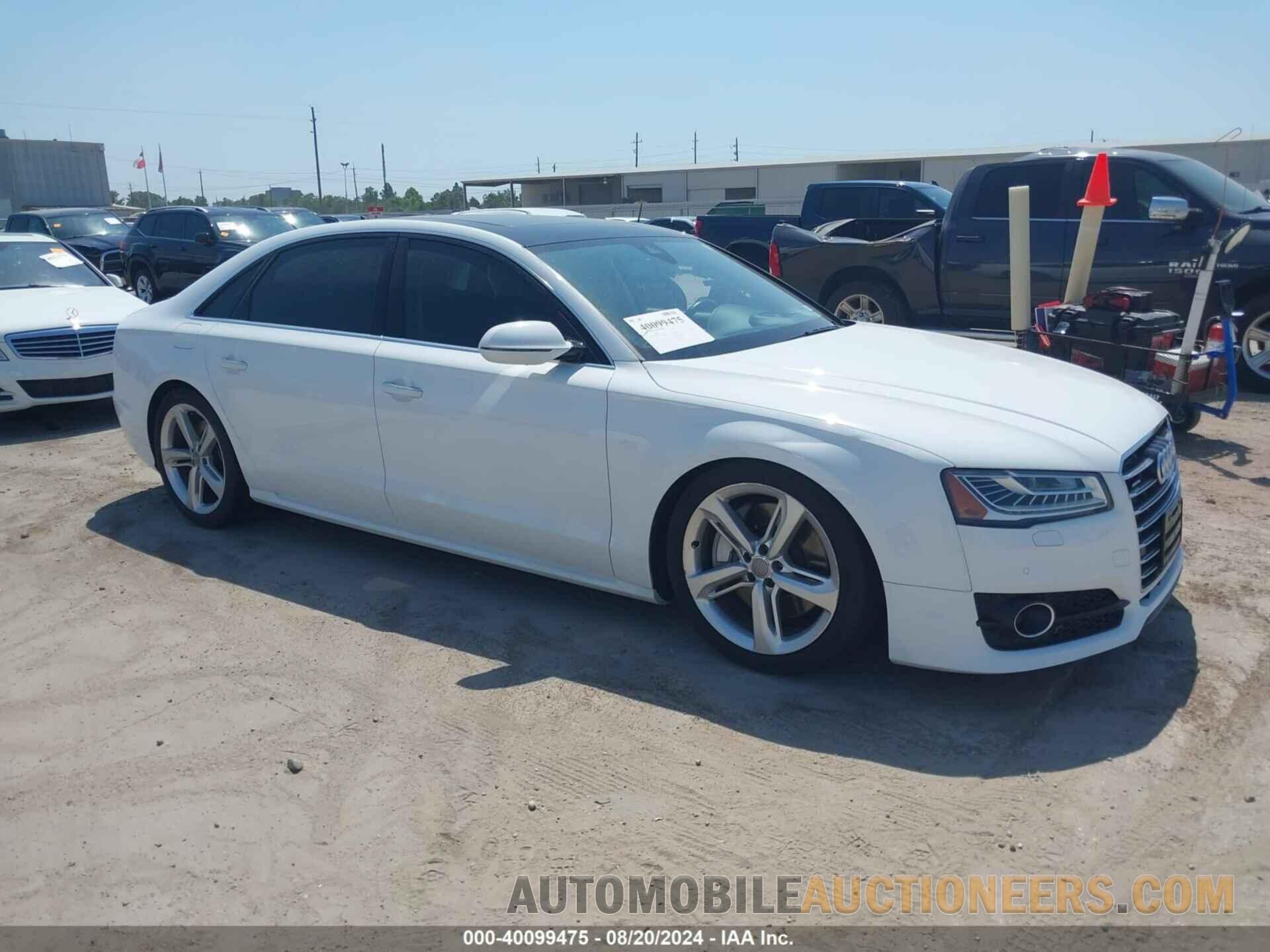 WAU44AFD1JN000760 AUDI A8 L 2018