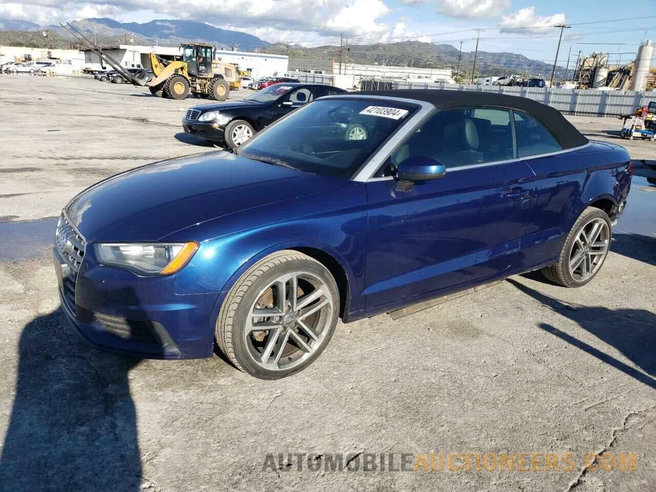 WAU5CLFF6F1045955 AUDI A3 2015