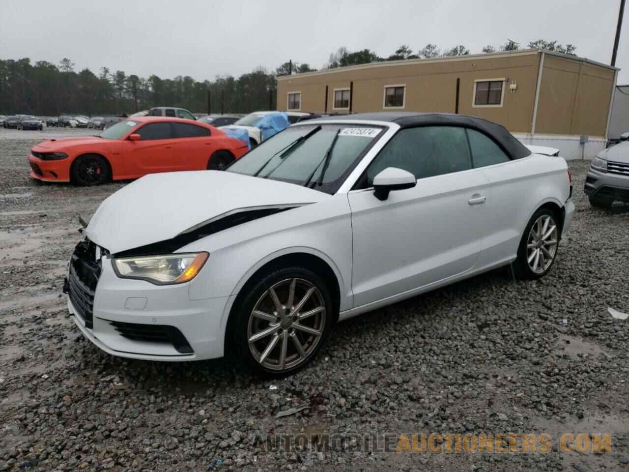 WAU5CLFF9F1094602 AUDI A3 2015