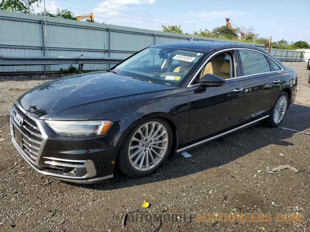 WAU8DAF80KN008130 AUDI A8 2019