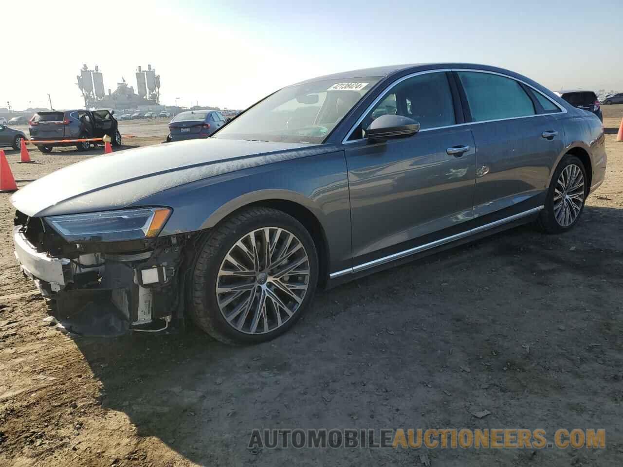 WAU8DAF80KN019371 AUDI A8 2019