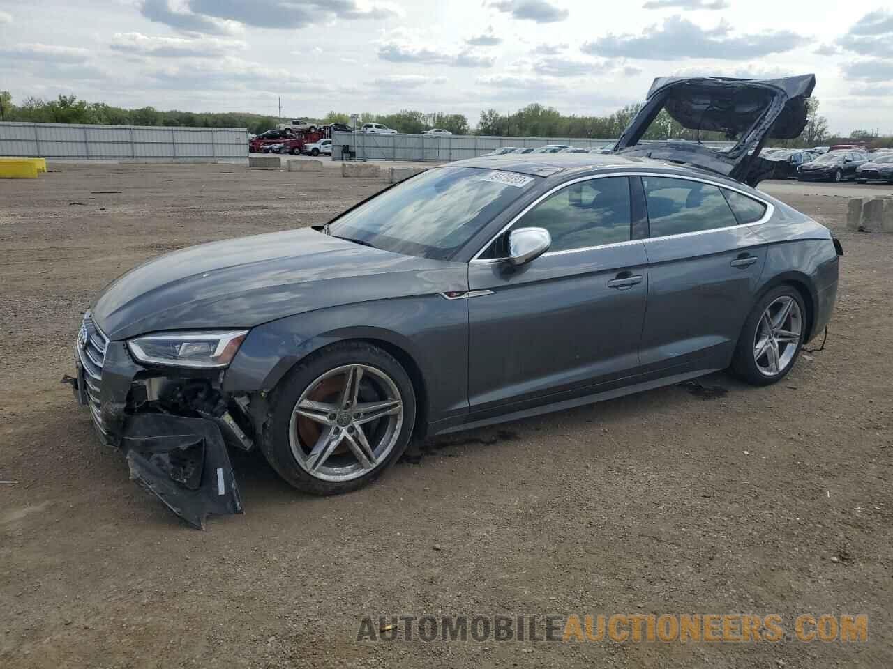 WAUA4CF59KA070569 AUDI S5-RS5 2019