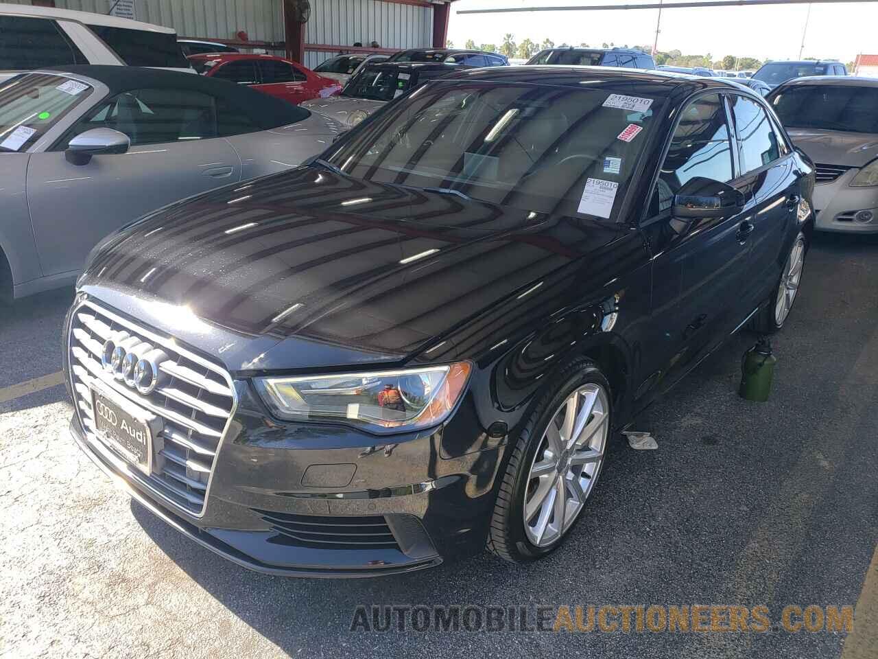 WAUA7GFF7G1075588 Audi A3 2016