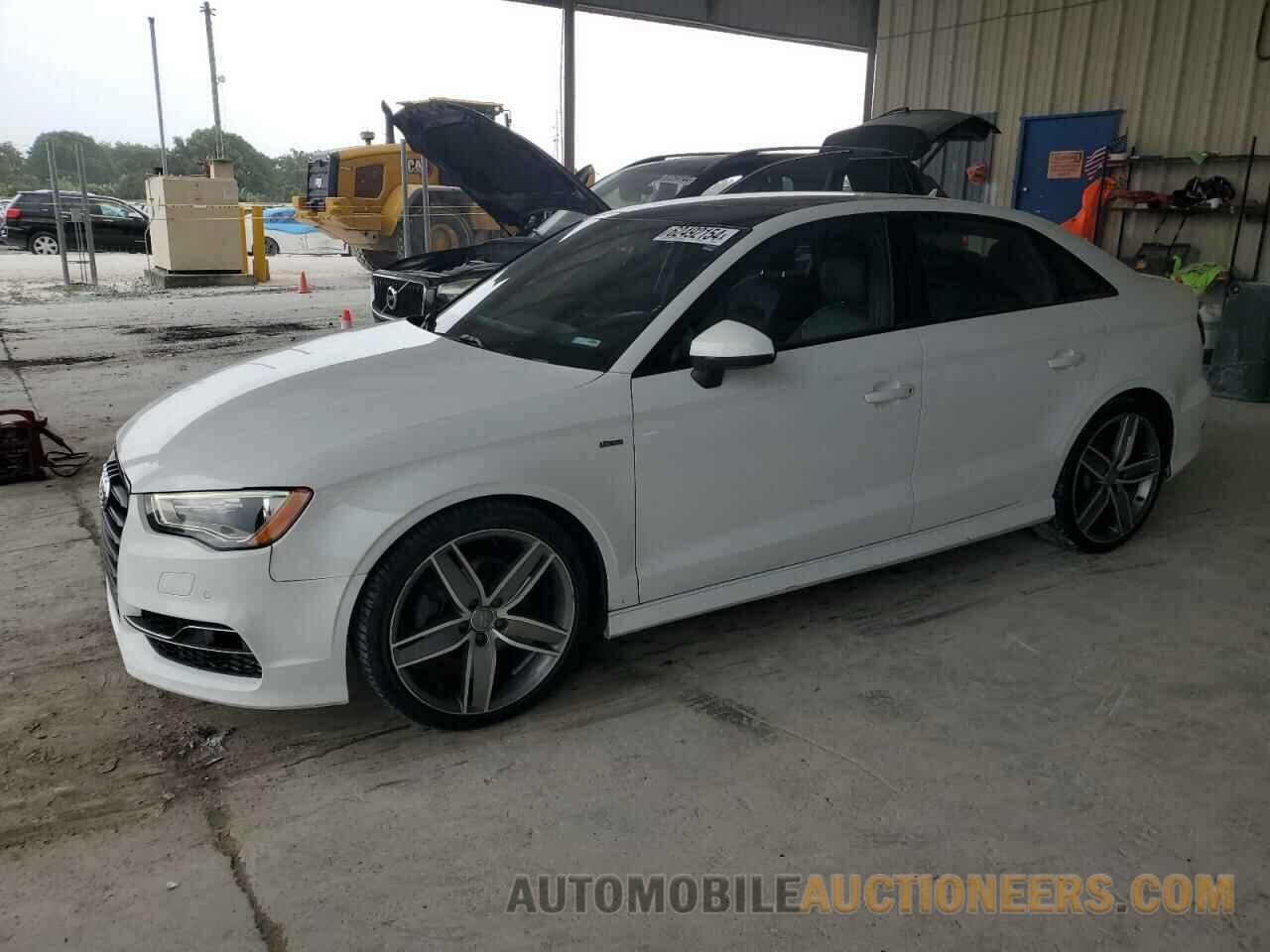 WAUA7GFFXG1071566 AUDI A3 2016