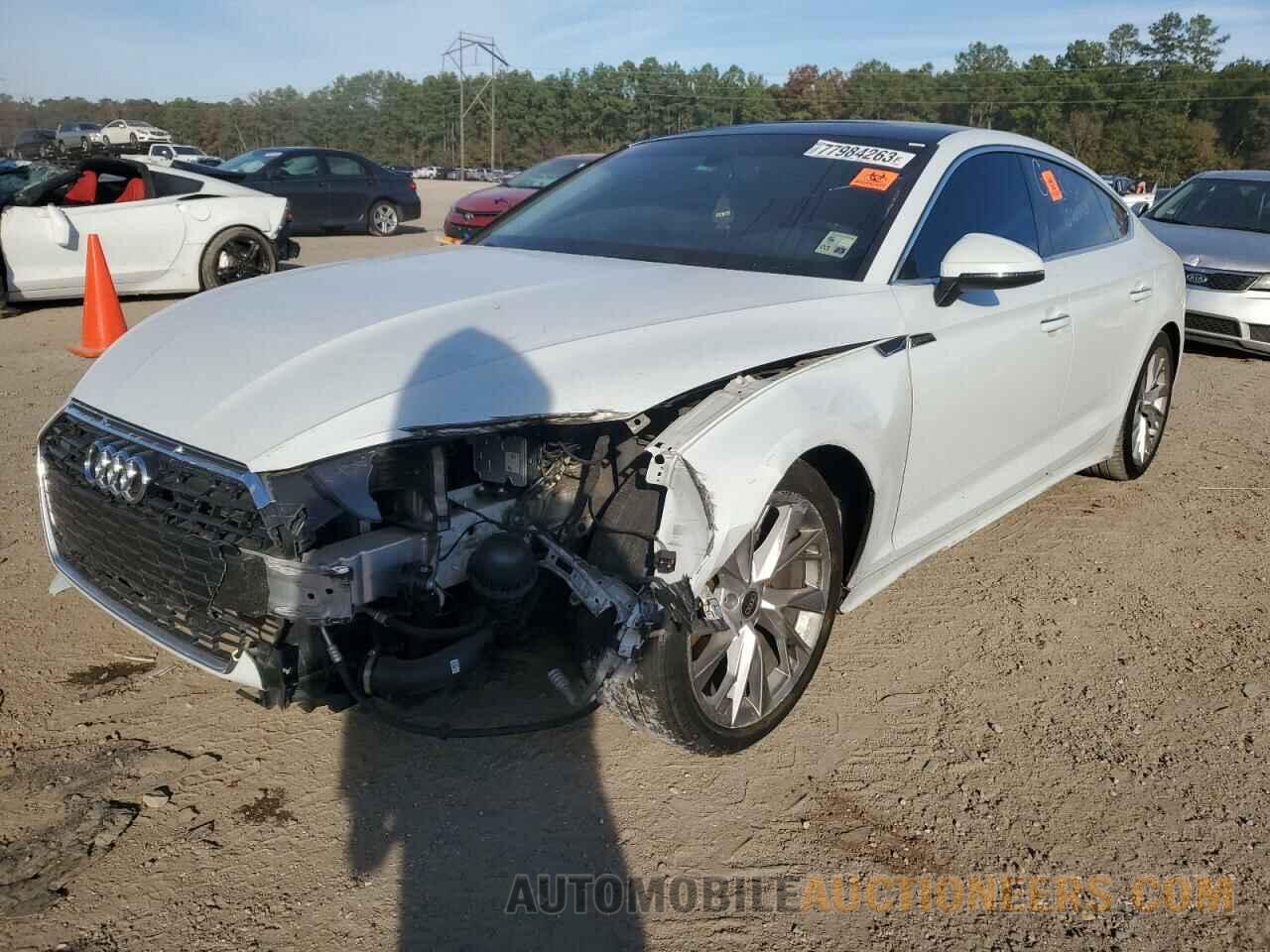 WAUABDF5XNA015709 AUDI A5 2022