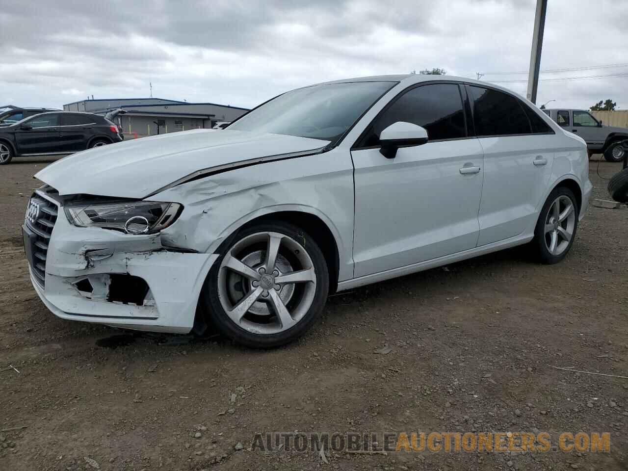 WAUACGFF0F1115973 AUDI A3 2015