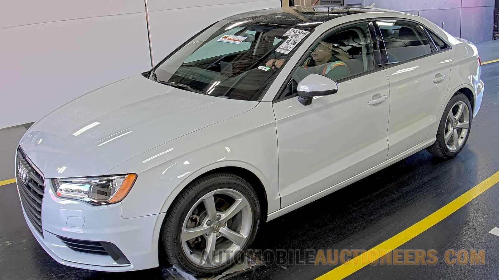 WAUACGFF2F1071085 Audi A3 Sedan 2015