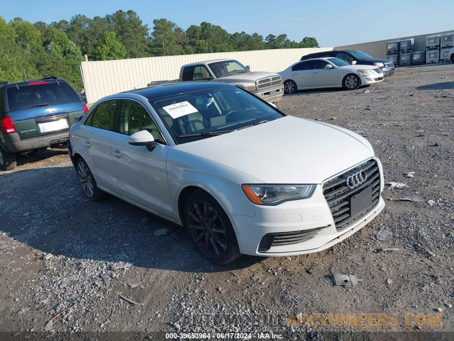 WAUACGFF3F1012899 AUDI A3 2015