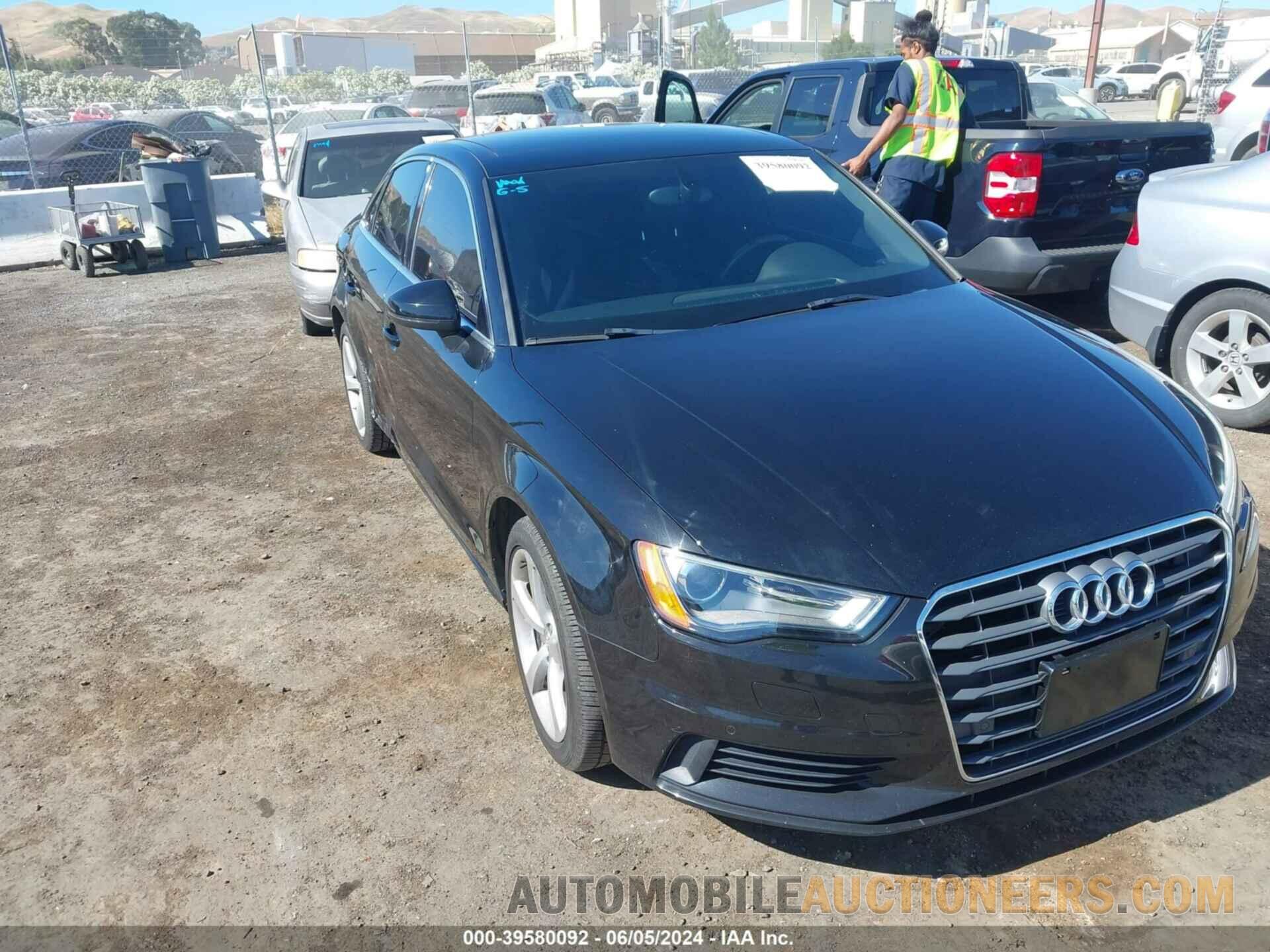 WAUACGFF4F1070908 AUDI A3 2015