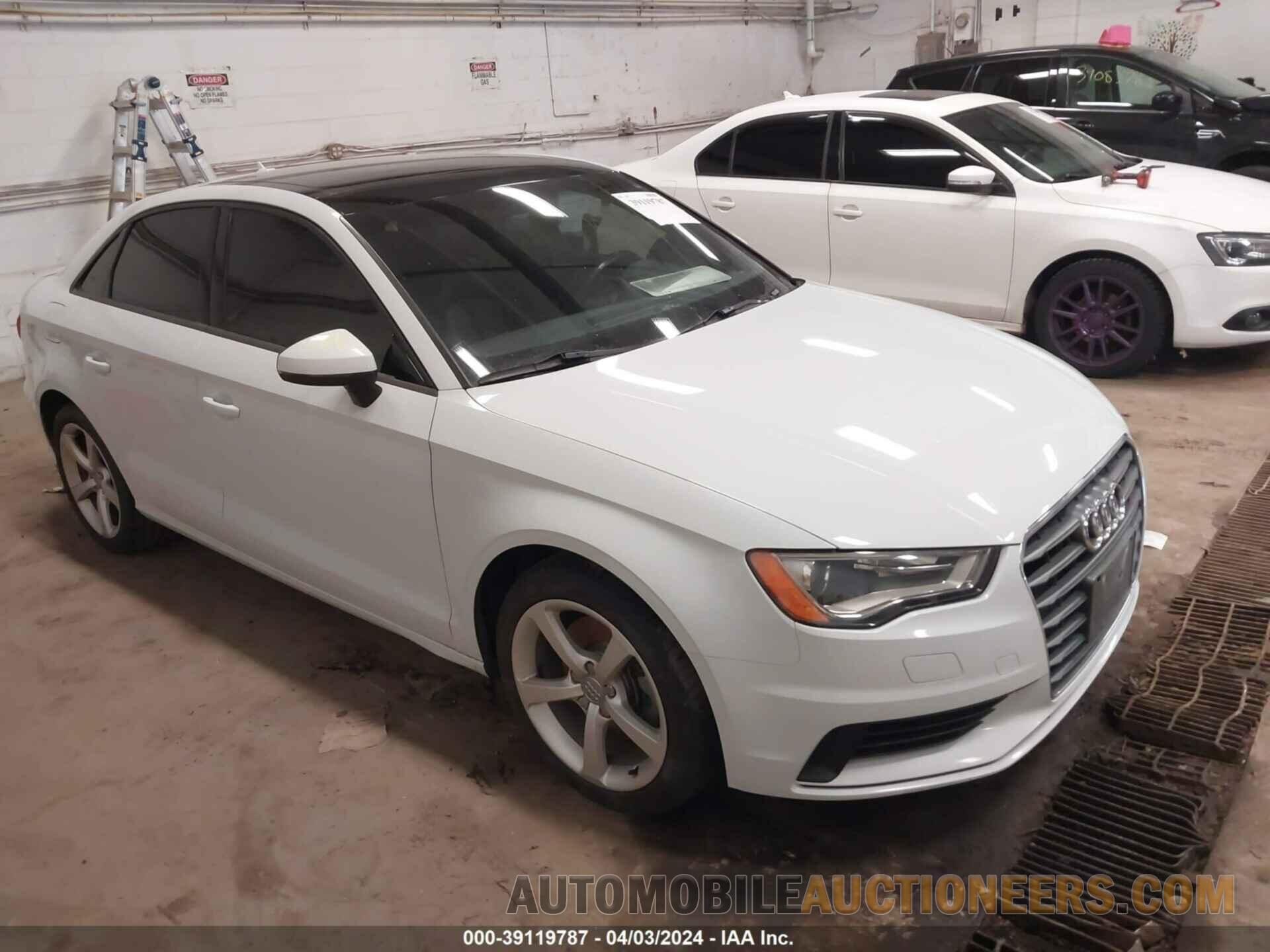 WAUACGFF7F1042102 AUDI A3 2015