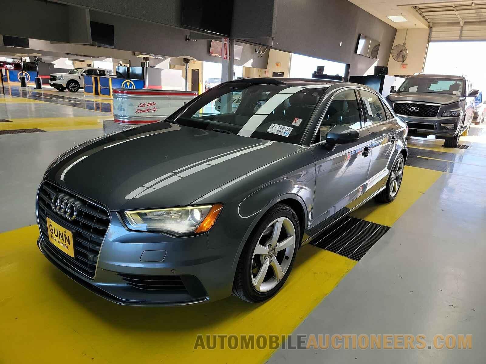 WAUACGFF7F1057554 Audi A3 Sedan 2015