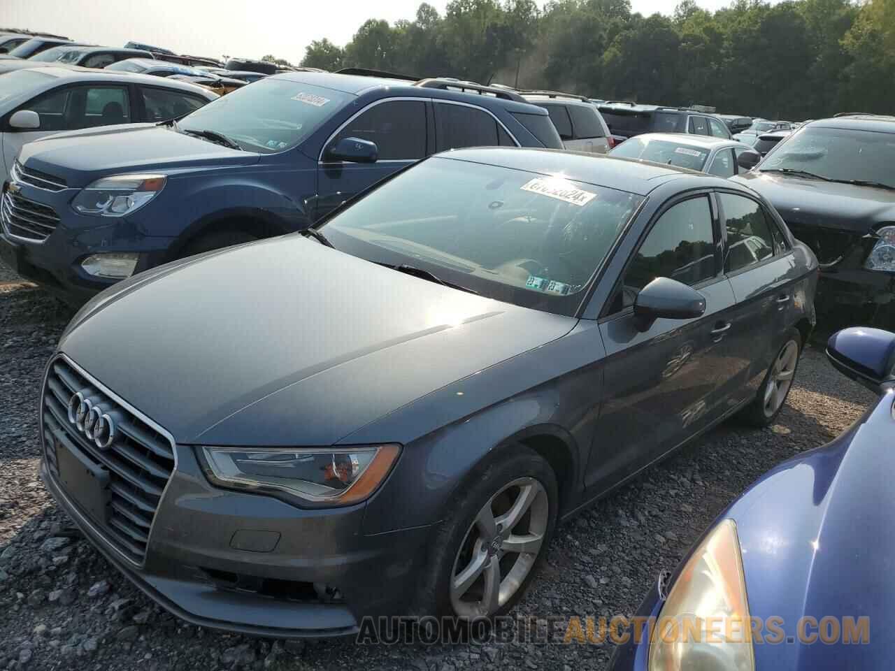 WAUACGFF8F1101125 AUDI A3 2015