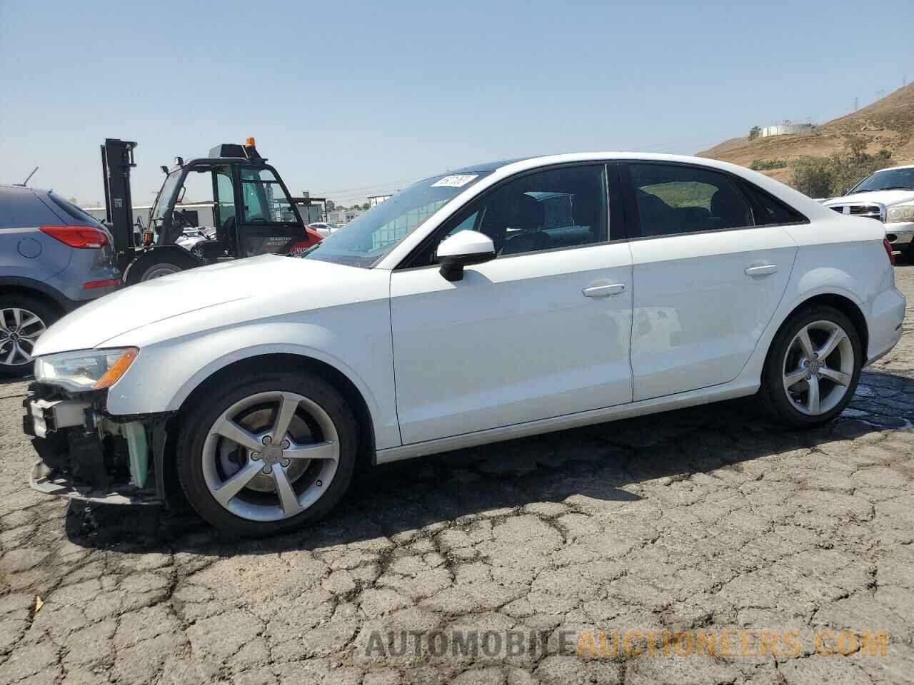 WAUACGFF9F1028332 AUDI A3 2015