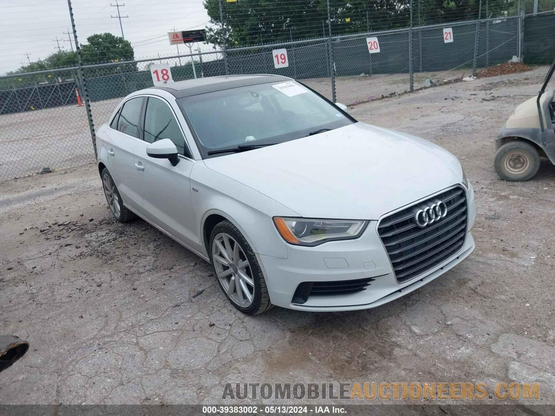 WAUACGFFXF1006212 AUDI A3 2015