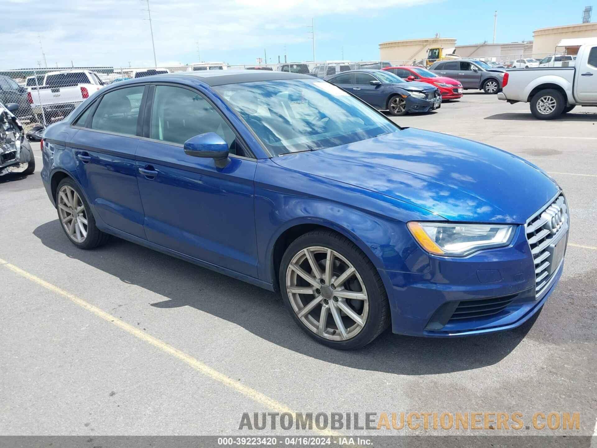 WAUACGFFXF1016030 AUDI A3 2015