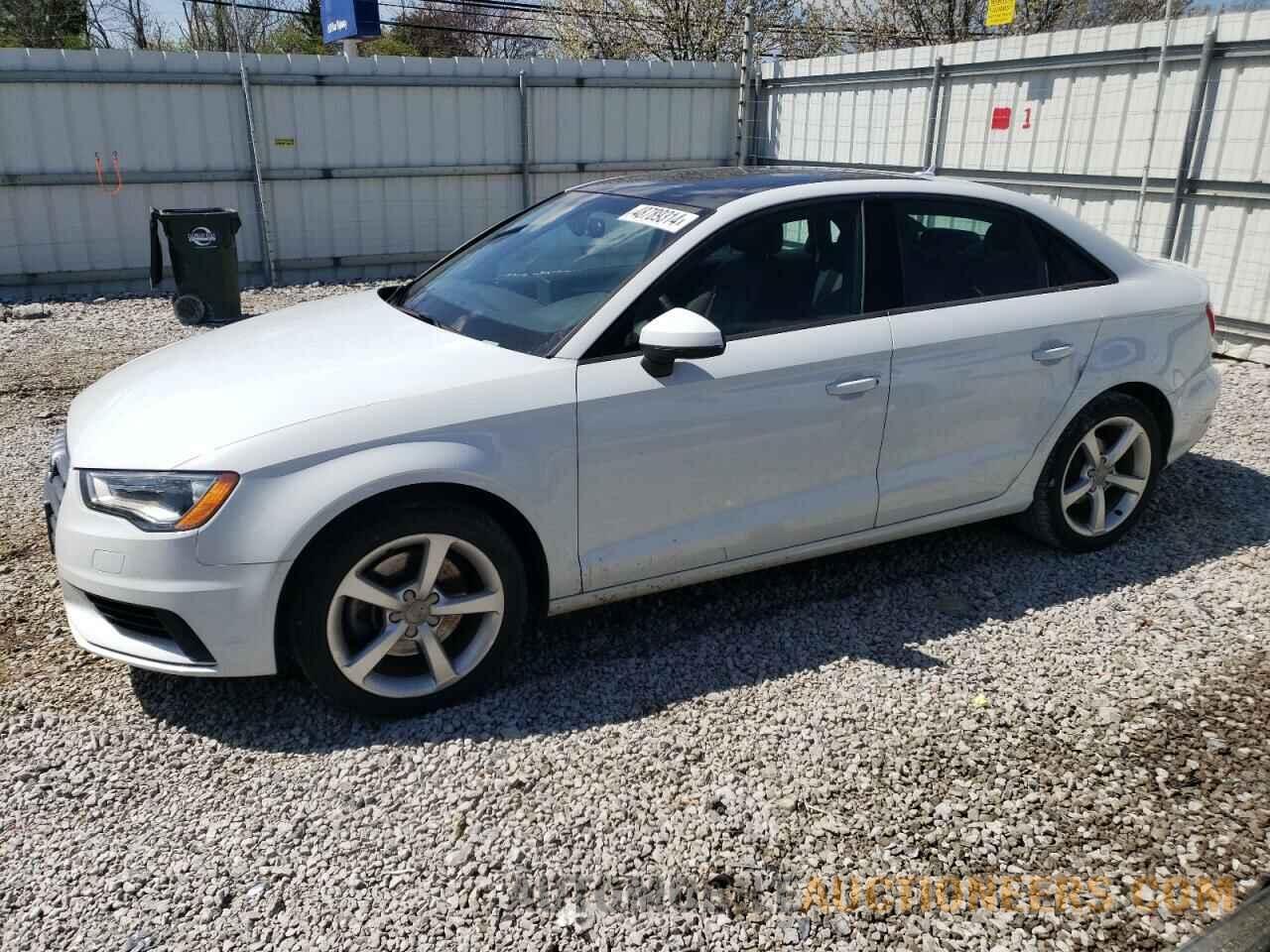 WAUACGFFXF1020966 AUDI A3 2015