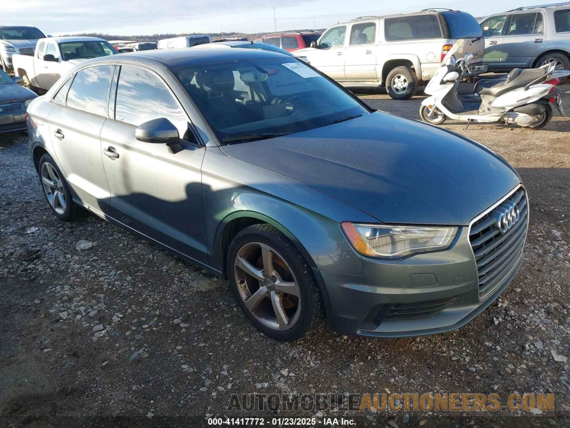 WAUACGFFXF1097997 AUDI A3 2015