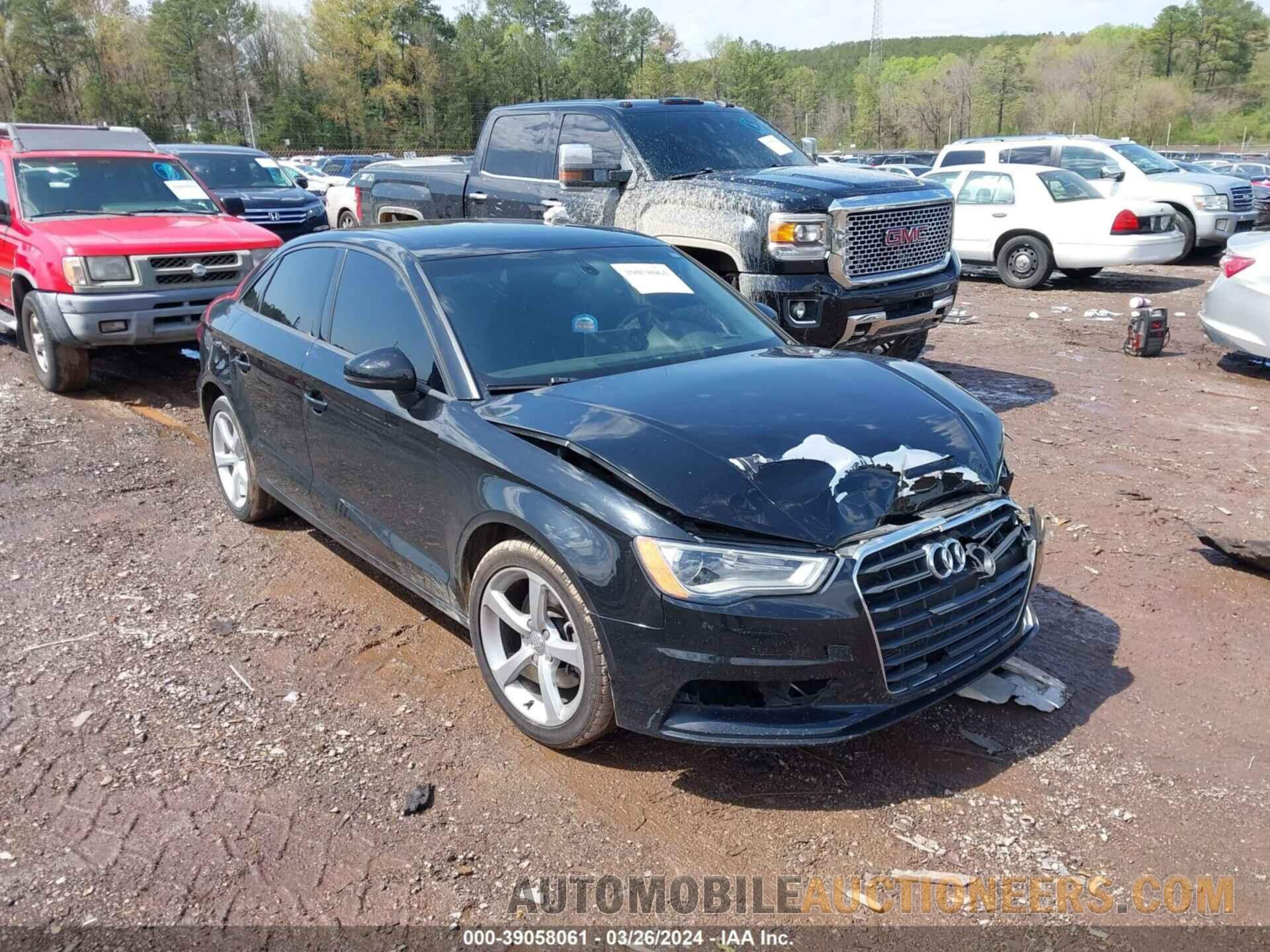 WAUACGFFXF1119867 AUDI A3 2015