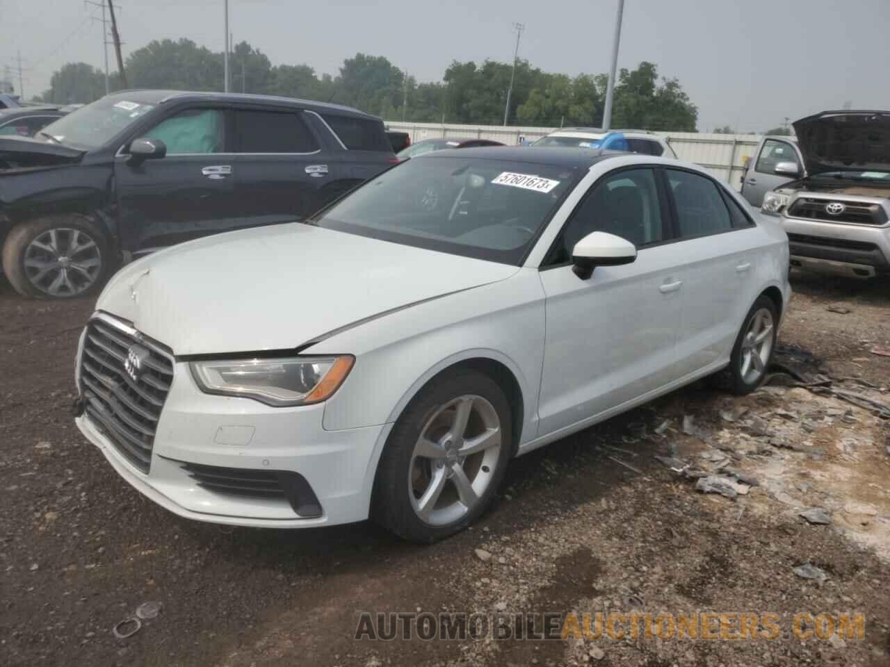 WAUACGFFXF1129086 AUDI A3 2015