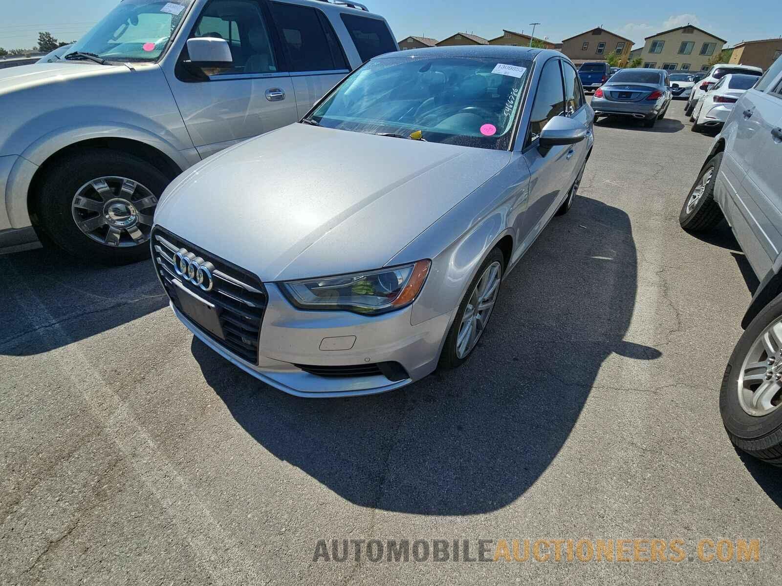 WAUAJGFF5F1076240 Audi A3 Sedan 2015