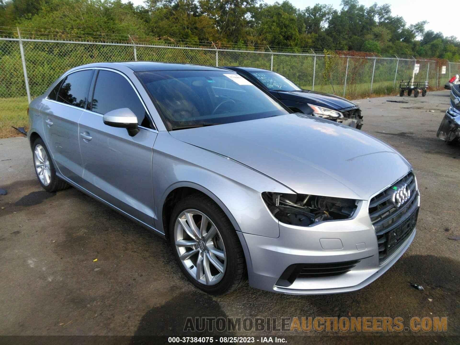 WAUAJGFFXF1036137 AUDI A3 2015