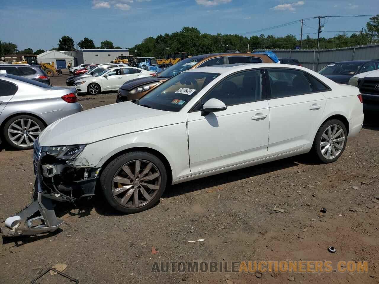 WAUANAF41HN005032 AUDI A4 2017