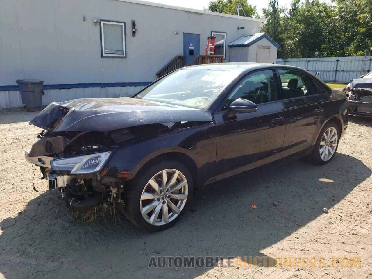 WAUANAF42HN008831 AUDI A4 2017