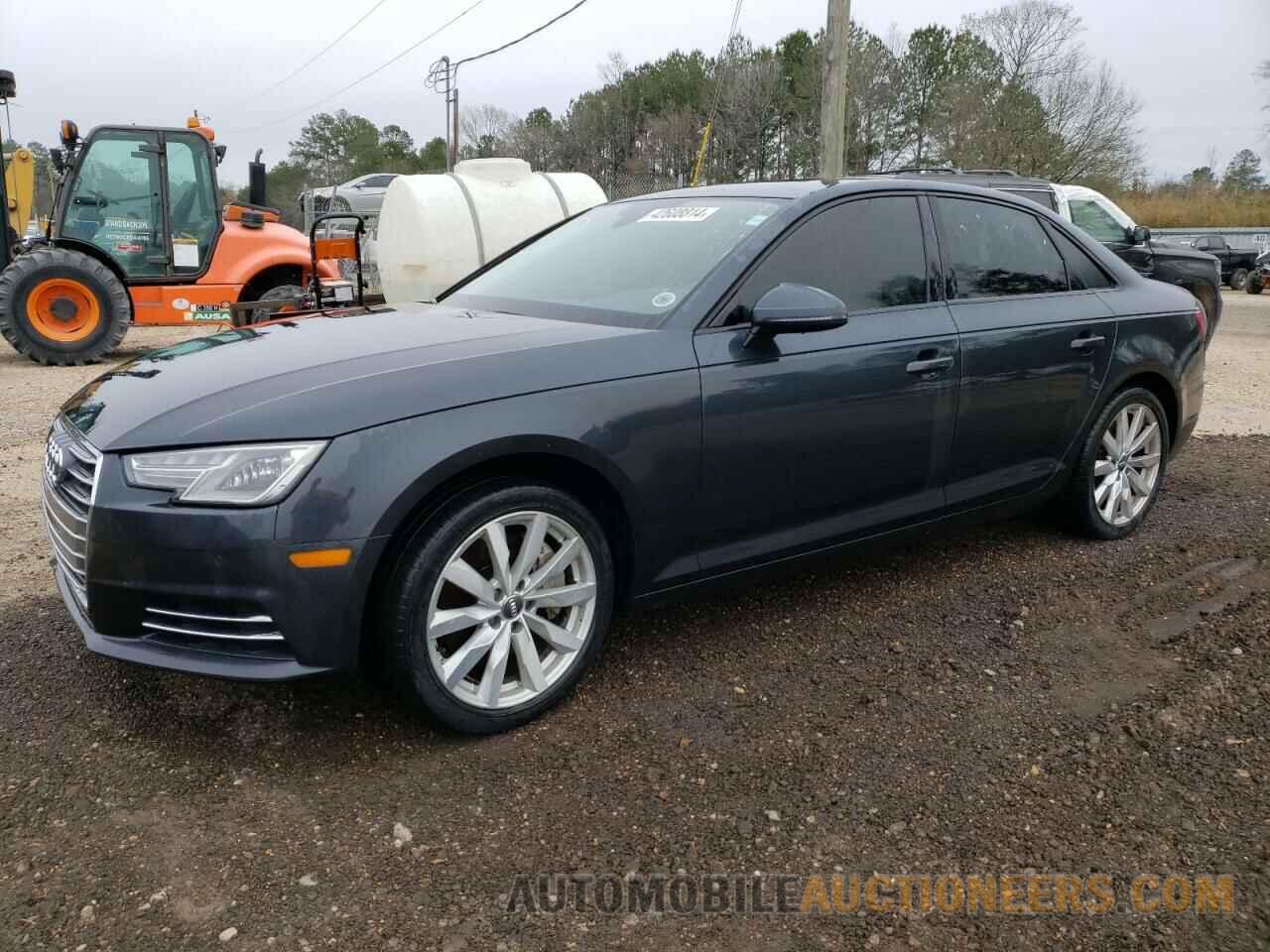 WAUANAF44HN005865 AUDI A4 2017