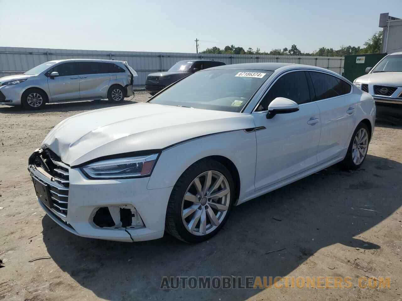 WAUANCF52JA012461 AUDI A5 2018