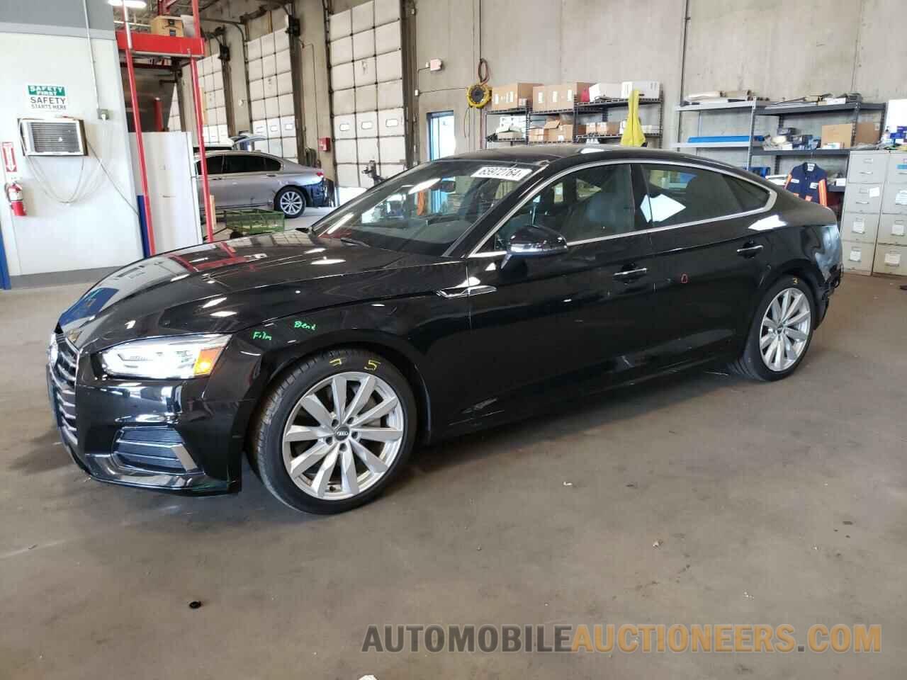 WAUANCF52JA136617 AUDI A5 2018