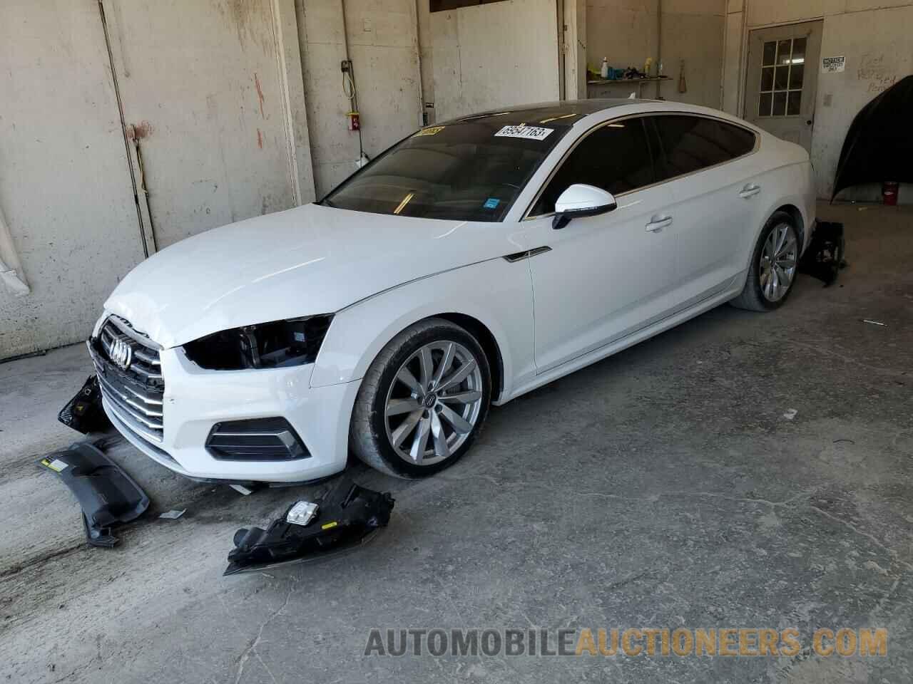 WAUANCF54JA052170 AUDI A5 2018