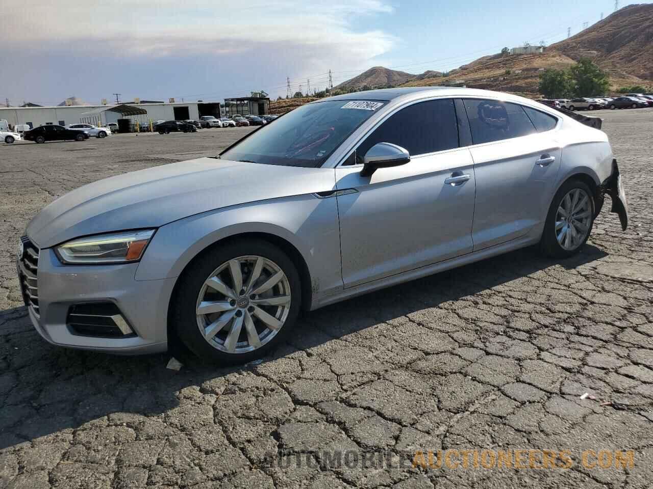 WAUANCF57JA098916 AUDI A5 2018