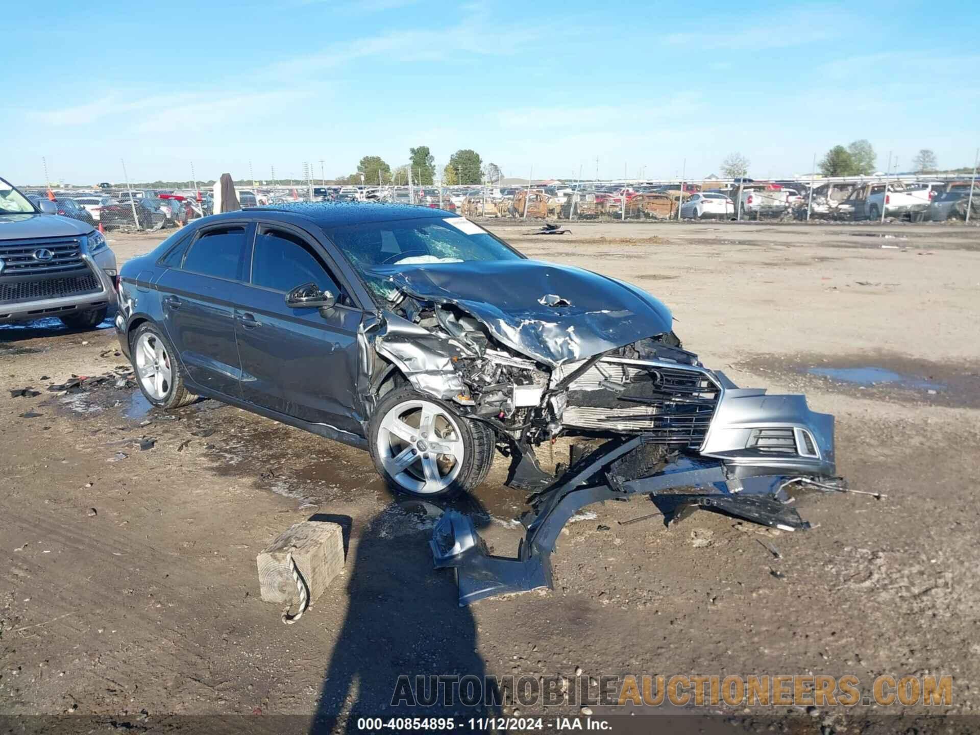 WAUAUGFF0J1034686 AUDI A3 2018