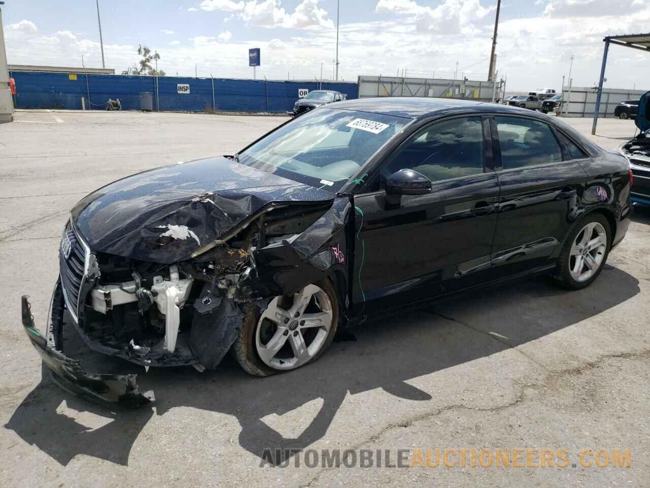 WAUAUGFF0J1038396 AUDI A3 2018