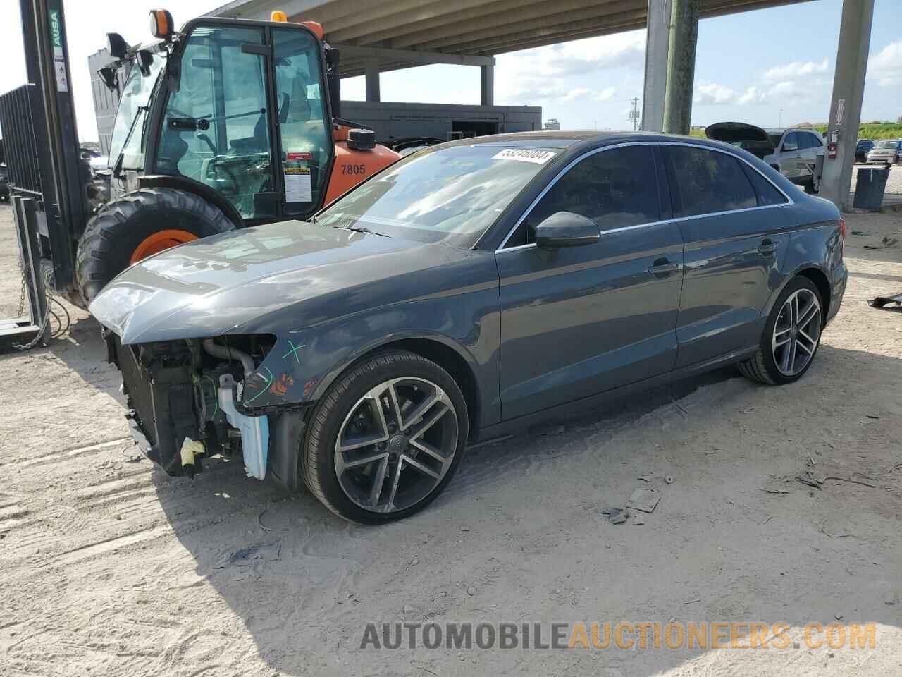 WAUAUGFF0K1015931 AUDI A3 2019