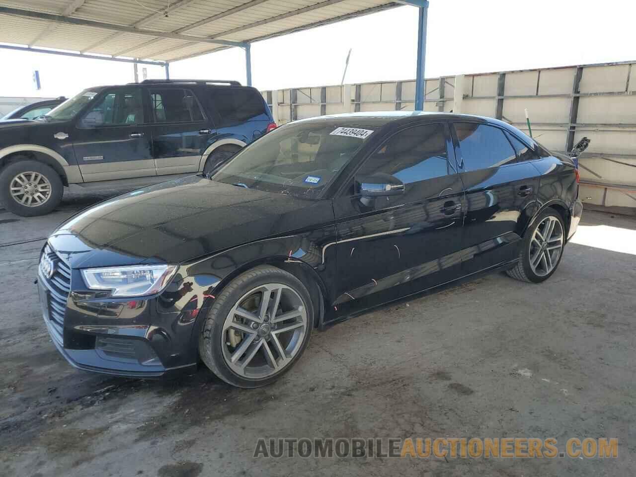 WAUAUGFF0KA085901 AUDI A3 2019