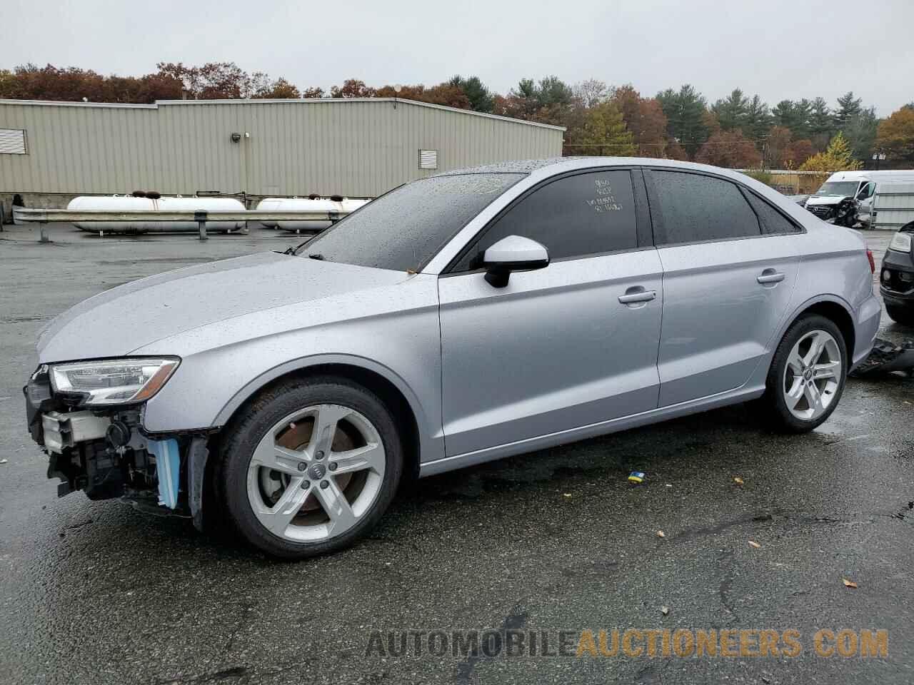 WAUAUGFF1J1023552 AUDI A3 2018