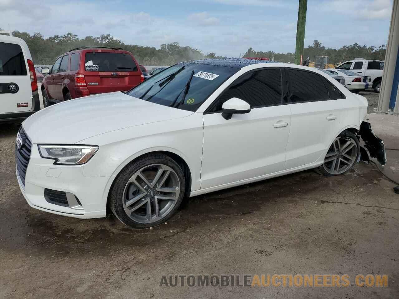 WAUAUGFF1J1023602 AUDI A3 2018