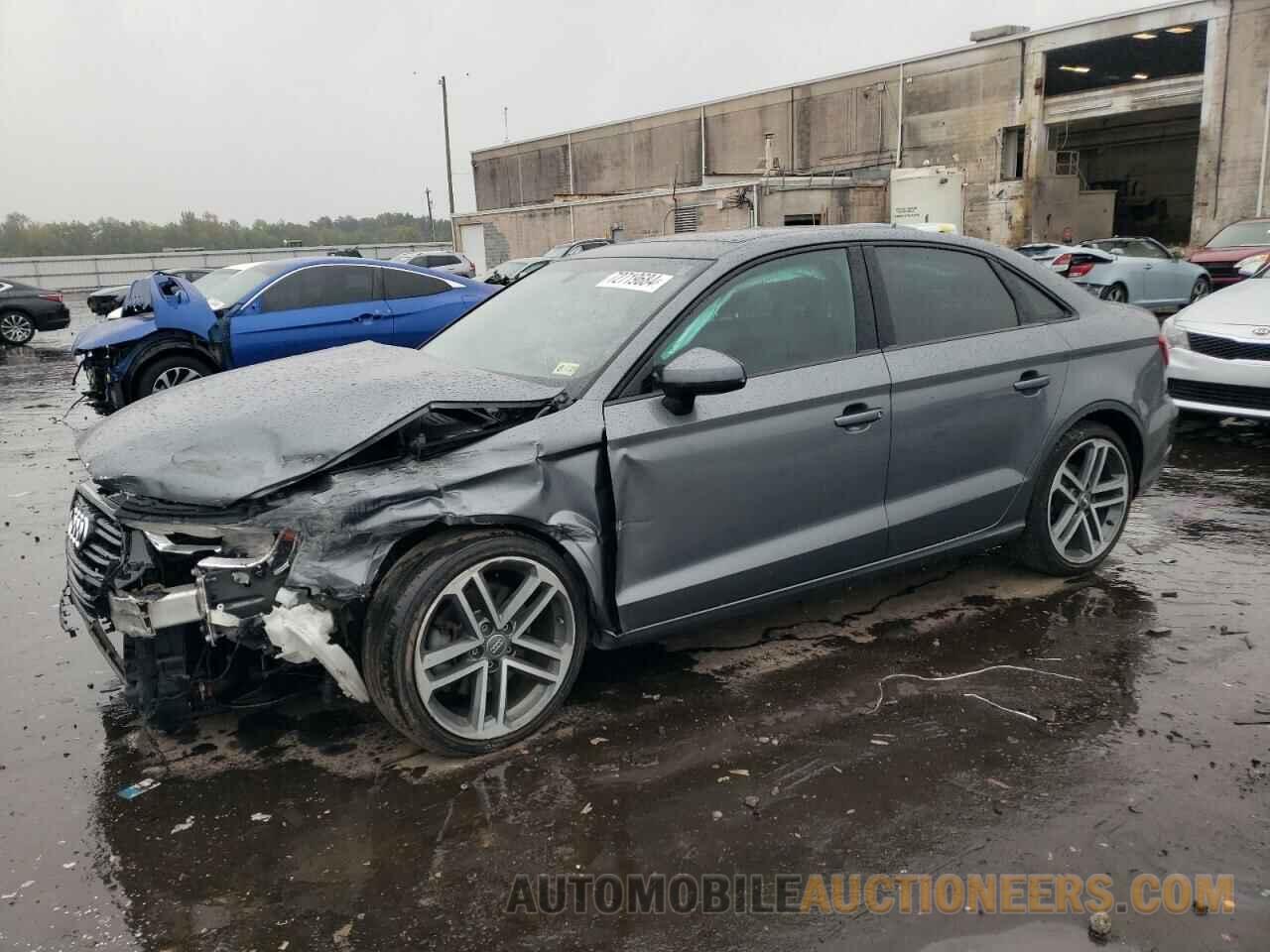 WAUAUGFF1J1030789 AUDI A3 2018