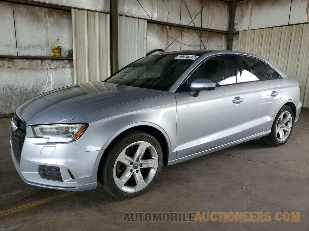 WAUAUGFF2H1043450 AUDI A3 2017