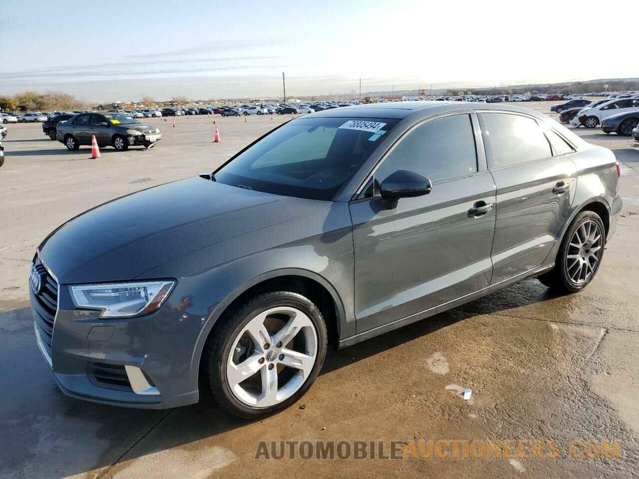 WAUAUGFF2H1053007 AUDI A3 2017