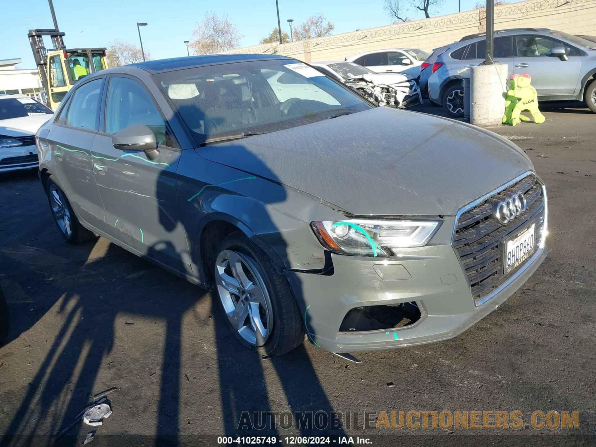 WAUAUGFF2J1077829 AUDI A3 2018