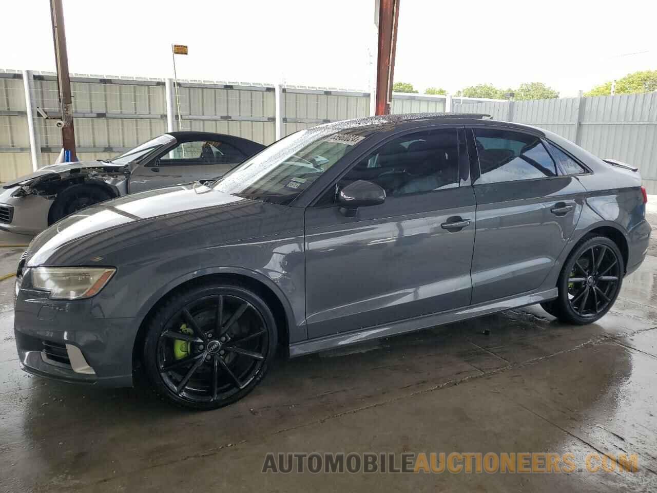 WAUAUGFF3H1047183 AUDI A3 2017