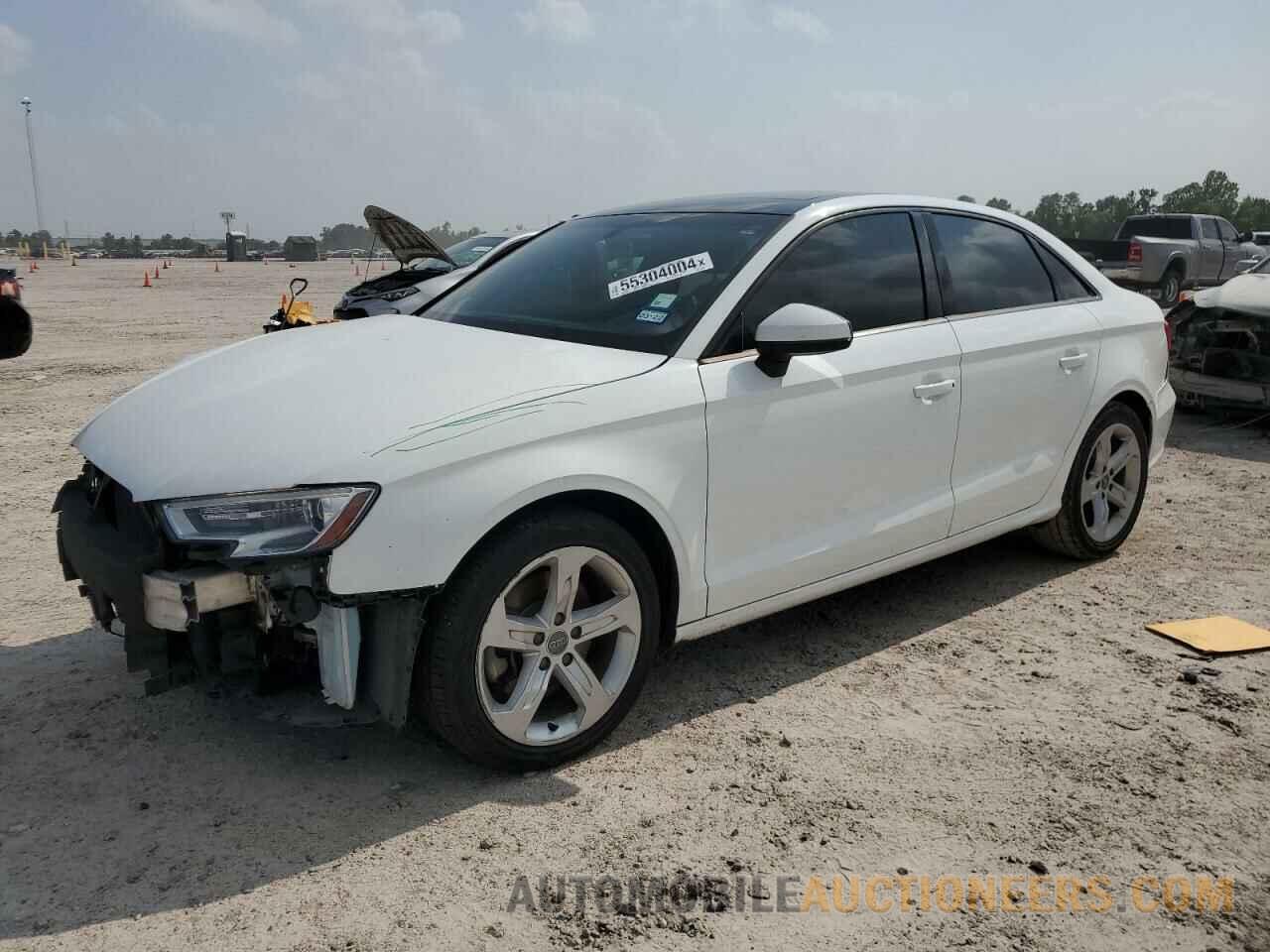 WAUAUGFF3H1054022 AUDI A3 2017